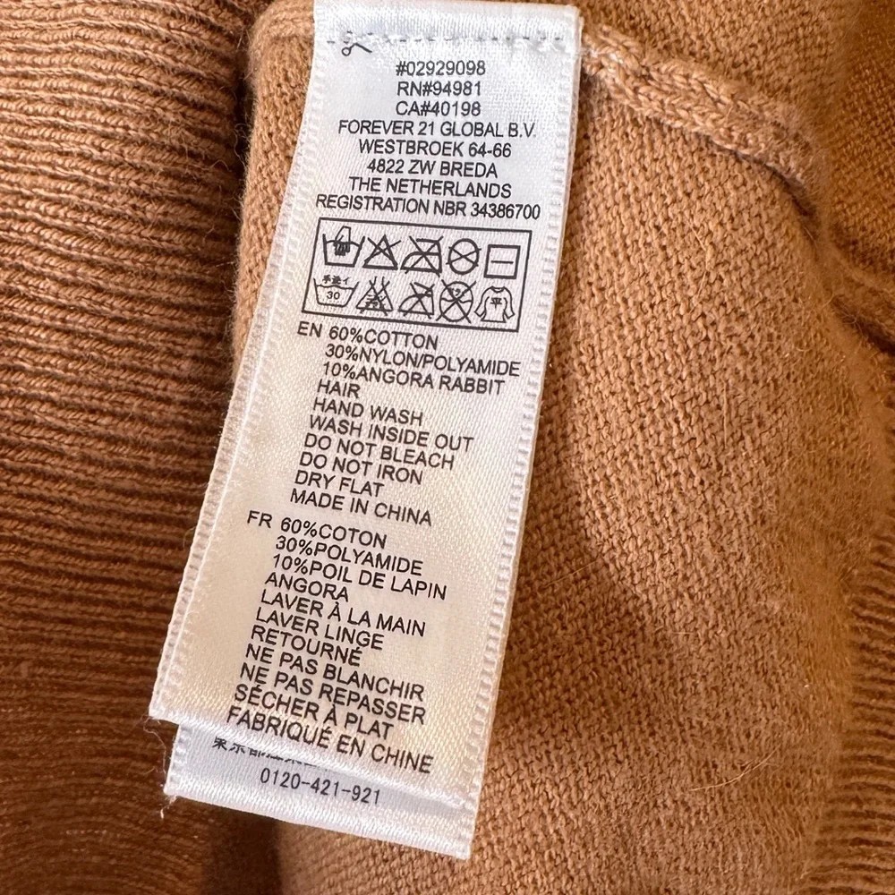 Hello Kitty x Forever 21 Collab Cardigan Sweater - Picture 13 of 14